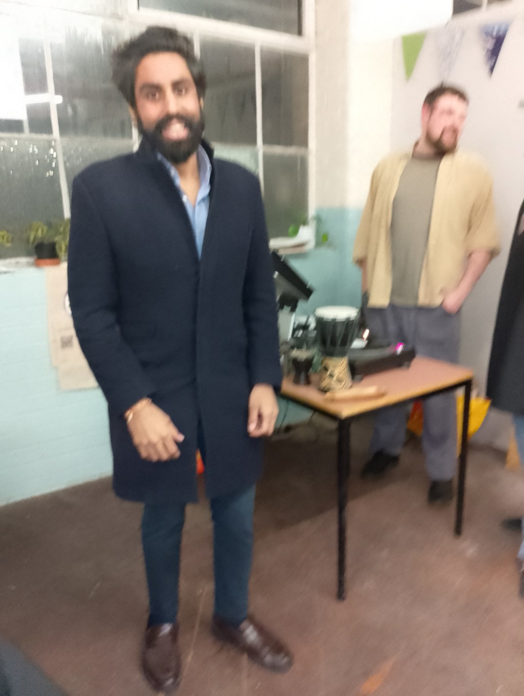 MP calls to take down&nbsp;flags